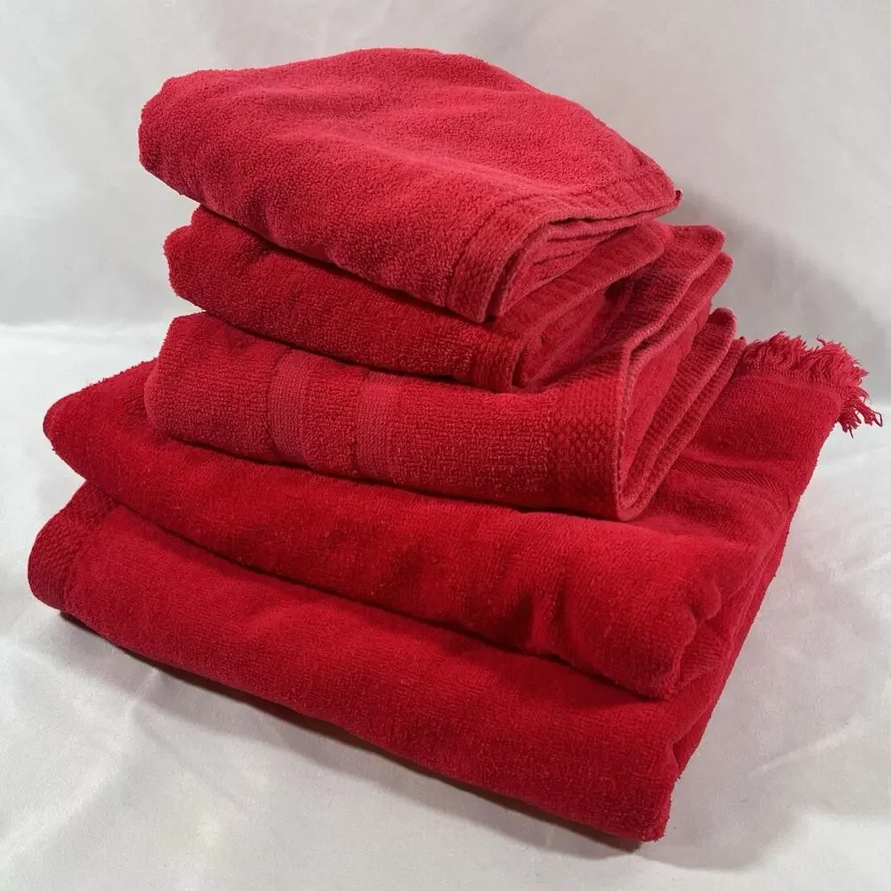 Vintage Set of 5 Bright Red Springmaid Towels Bath Mat Hand Towel USA